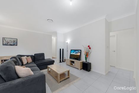 Property photo of 5 McCabe Place Rosemeadow NSW 2560