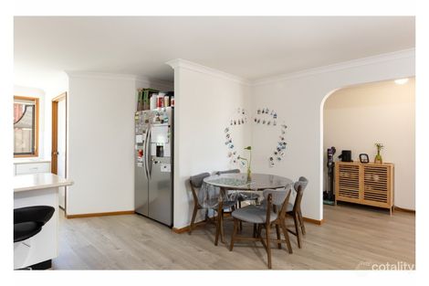 Property photo of 1/1 Robert Crescent West Wodonga VIC 3690