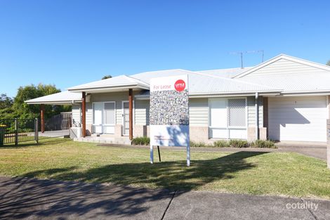 1/2 Finnigan St, Augustine Heights, QLD 4300