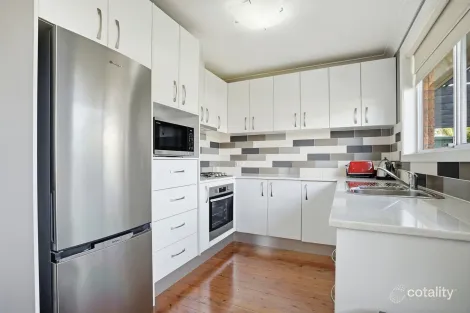 Property photo of 11 Chad Place St Clair NSW 2759