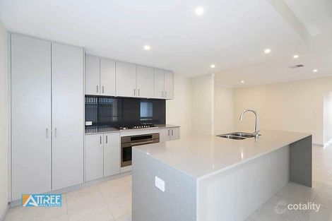 Property photo of 8 Escada Way Piara Waters WA 6112