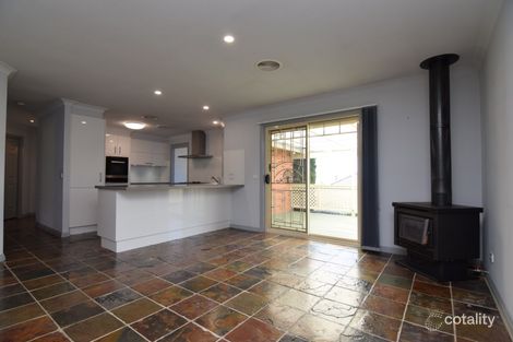 Property photo of 19 Cherrywood Crescent Llanarth NSW 2795