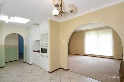 Property photo of 11 Scole Place Huntingdale WA 6110