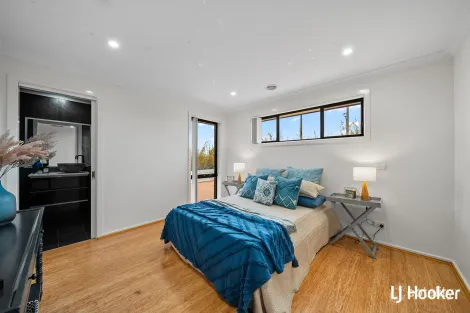 Property photo of 66 Hilda Kincaid Crescent Macgregor ACT 2615