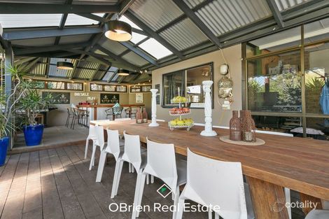 Property photo of 21 Middle Road Pearcedale VIC 3912