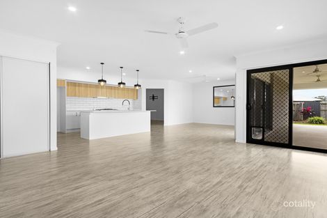 Property photo of 11 Sailaway Circuit Eli Waters QLD 4655