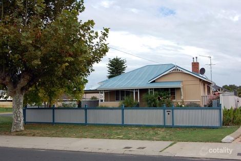 14 Lowe St, Carey Park, WA 6230