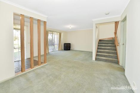 Property photo of 9 Fielders Walk Westmeadows VIC 3049