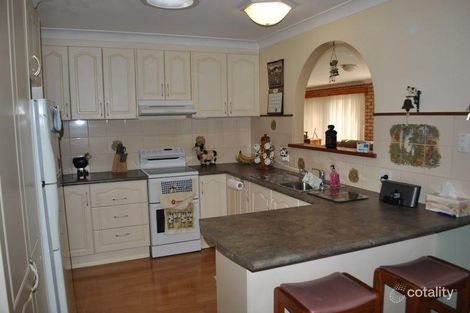 Property photo of 7 Maxime Place Orange NSW 2800