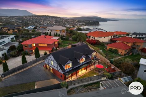 Property photo of 6 Syracuse Place Blackmans Bay TAS 7052