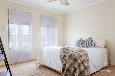 Property photo of 1 Poltong Crescent Encounter Bay SA 5211