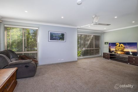 Property photo of 17 Packenham Place Mount Annan NSW 2567