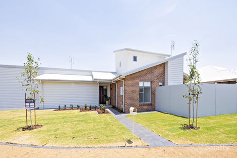 Property photo of 2/22B Volta Avenue Dubbo NSW 2830