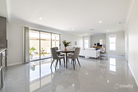 Property photo of 2/22B Volta Avenue Dubbo NSW 2830