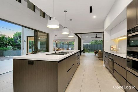 Property photo of 31 Ramada Place Fig Tree Pocket QLD 4069