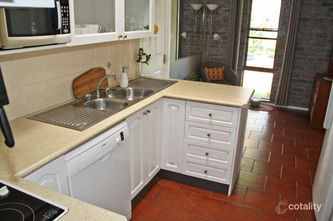 Property photo of 2/4 Cook Close Lakewood NSW 2443