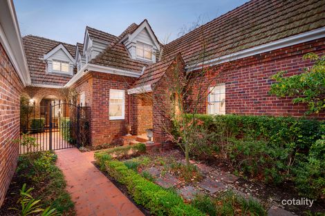 Property photo of 26 Rubens Grove Canterbury VIC 3126