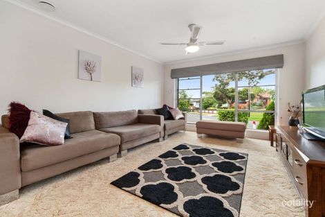Property photo of 30 Hickory Crescent Frankston North VIC 3200