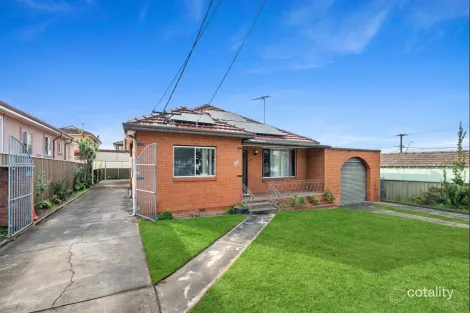 32 Granville St, Fairfield, NSW 2165