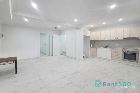 2b Brelogail St, Northmead, NSW 2152