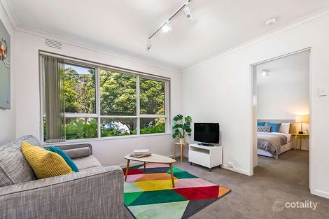 Property photo of 1/80 Woornack Road Carnegie VIC 3163