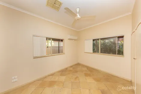 Property photo of 18 Bruce Way Point Samson WA 6720