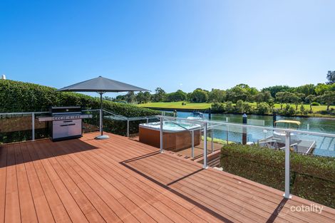 Property photo of 7657 Fairway Boulevard Hope Island QLD 4212