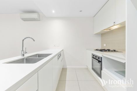 Property photo of 239/21 Marine Parade Wentworth Point NSW 2127