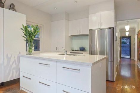 Property photo of 60 Andrew Street Windsor VIC 3181