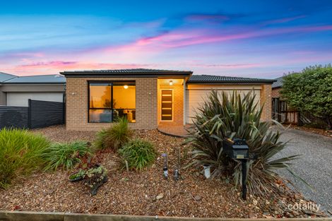 10 WEATHERBY AVE, OFFICER, VIC 3809