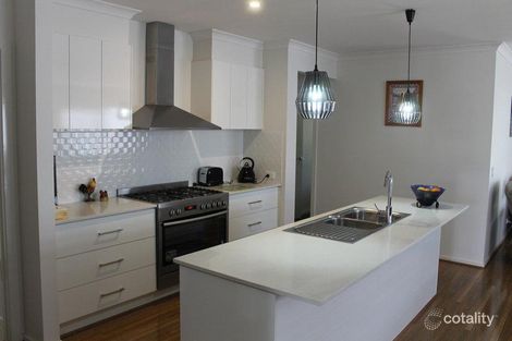 Property photo of 11 McMahon Drive Ballan VIC 3342