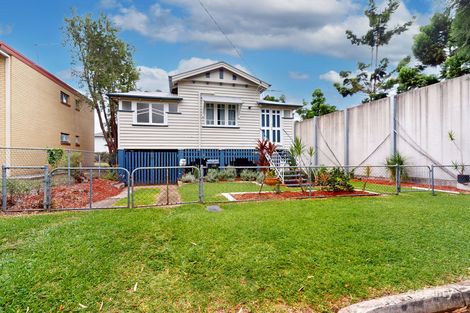 9 Lasseter St, Kedron, QLD 4031