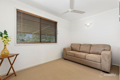 Property photo of 6 Wattlebird Lane Eli Waters QLD 4655
