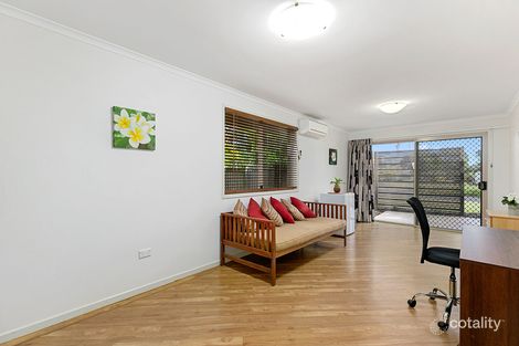 Property photo of 6 Wattlebird Lane Eli Waters QLD 4655