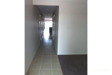 Property photo of 487 Grand Boulevard Craigieburn VIC 3064