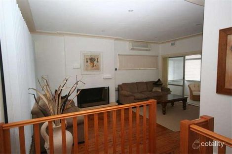 Property photo of 28 Sheridan Avenue Adamstown Heights NSW 2289