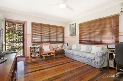Property photo of 10 Bernays Road Wynnum West QLD 4178