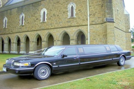 8 Cockatoo Dr, Junortoun, VIC 3551