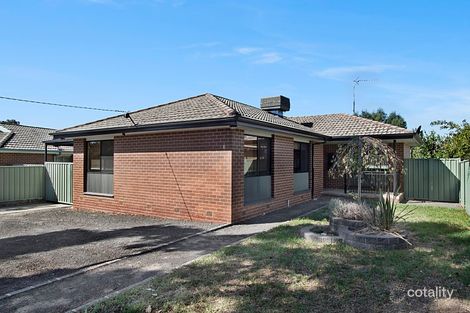 Property photo of 8 Humboldt Drive Long Gully VIC 3550
