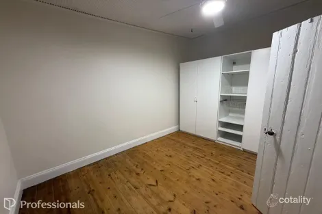 Property photo of 2 Bridge Street East Burra SA 5417