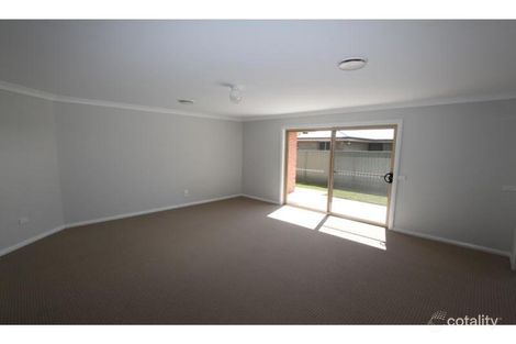 Property photo of 6 Freeman Circuit Llanarth NSW 2795