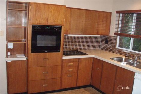 Property photo of 98 Memorial Drive Bar Beach NSW 2300