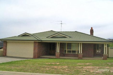 9 Langley Ave, Glenmore Park, NSW 2745