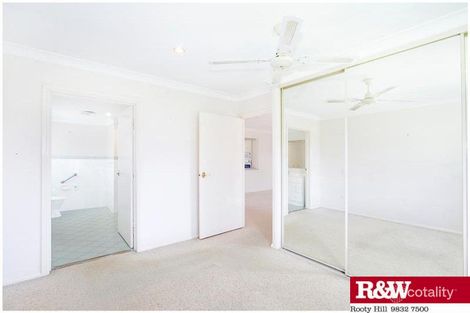 Property photo of 21/11 Stonelea Court Dural NSW 2158