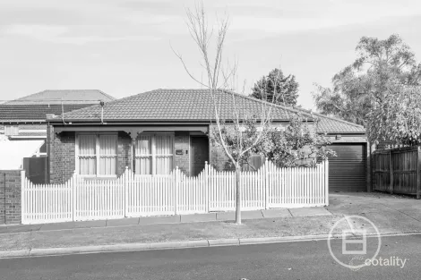 1 Chisholm St, Aberfeldie, VIC 3040