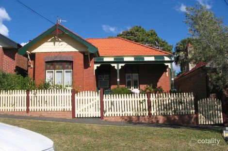 18 Quiamong Rd, Naremburn, NSW 2065