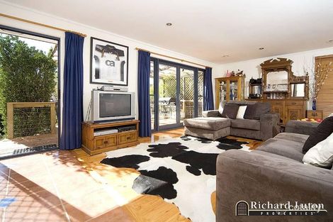 Property photo of 4 Thornley Place Wanniassa ACT 2903