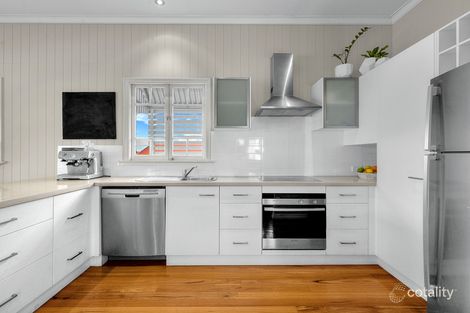 Property photo of 109 Railway Parade Norman Park QLD 4170