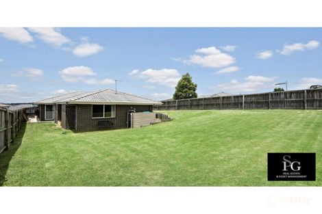 Property photo of 8 Babbler Way Aberglasslyn NSW 2320