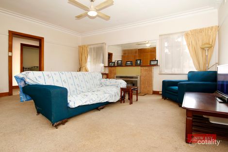 Property photo of 2 Hazel Grove Pascoe Vale VIC 3044